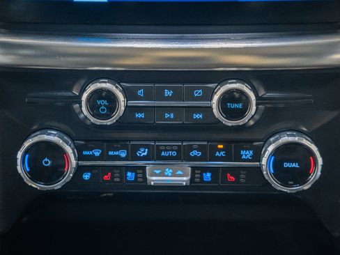 Certified 2023 Ford F150 Lariat w/ Equipment Group 502A High image 30