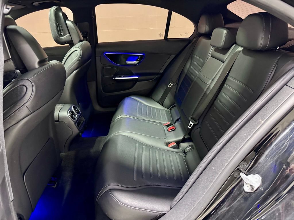 Used 2023 Mercedes-Benz C 300 4MATIC Sedan image 33
