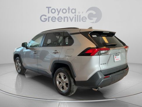 Used 2024 Toyota RAV4 XLE FWD image 4