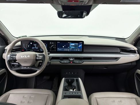 Certified 2024 Kia EV9 Wind AWD/4WD image 24