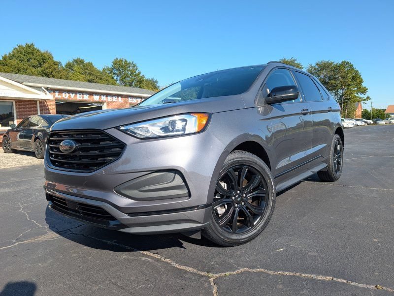 Used 2022 Ford Edge SE w/ Black Appearance Package AWD/4WD image 1