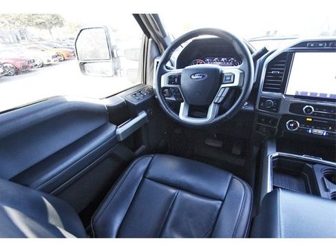 Used 2022 Ford F250 Lariat w/ Lariat Ultimate Package image 7
