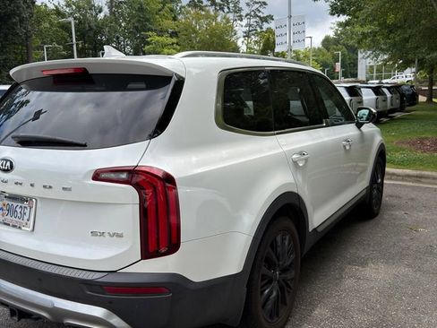 Used 2020 Kia Telluride SX w/ SX Prestige Package AWD/4WD image 5