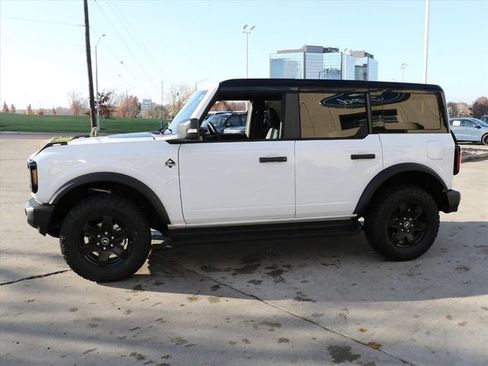 New 2025 Ford Bronco Outer Banks image 3