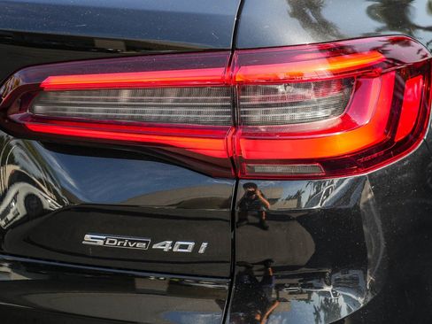 Used 2023 BMW X5 sDrive40i w/ Climate Comfort Package RWD image 7