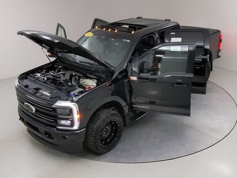 Certified 2025 Ford F250 Platinum AWD/4WD image 47
