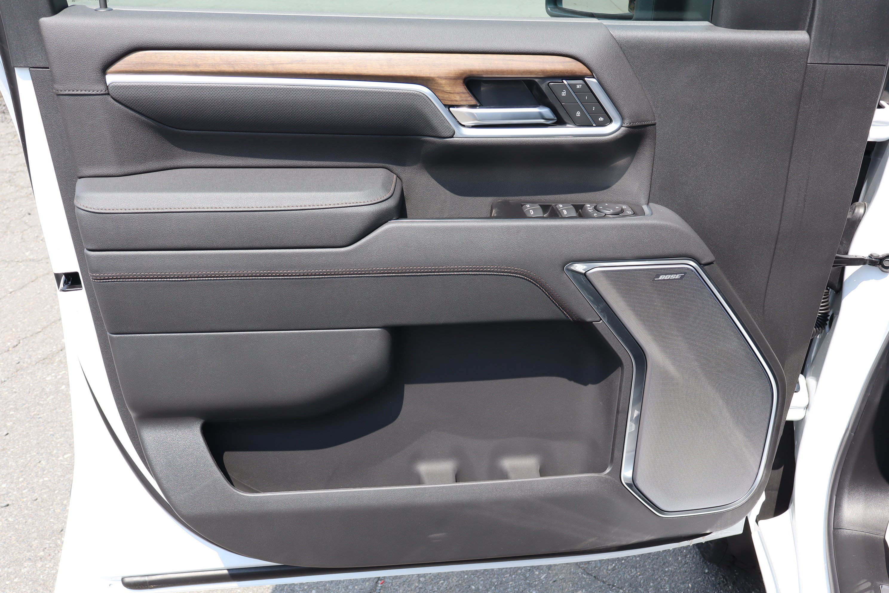 New 2026 Chevrolet Silverado 2500 High Country w/ Technology Package AWD/4WD image 14