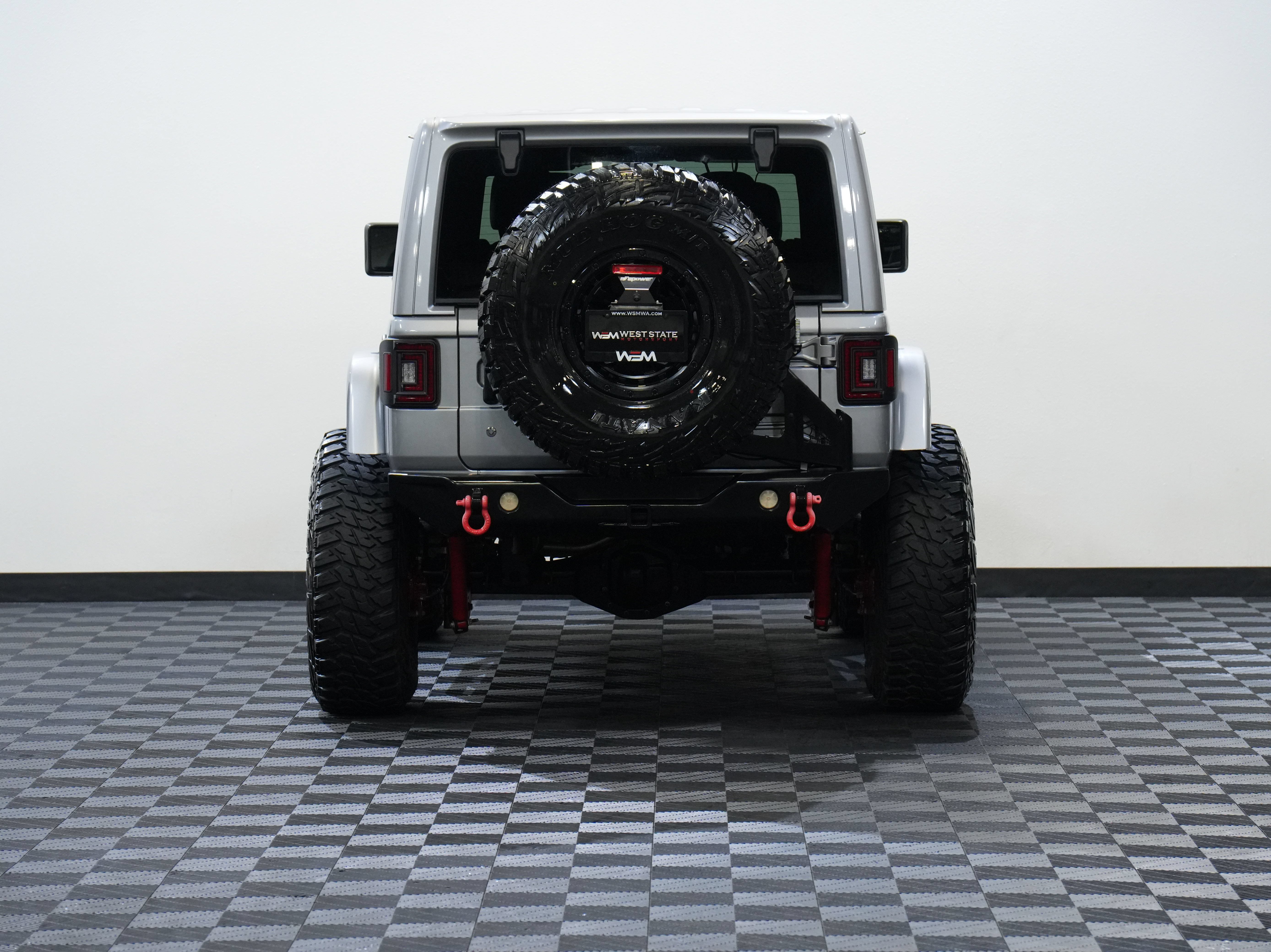 Used 2018 Jeep Wrangler Rubicon AWD/4WD image 7