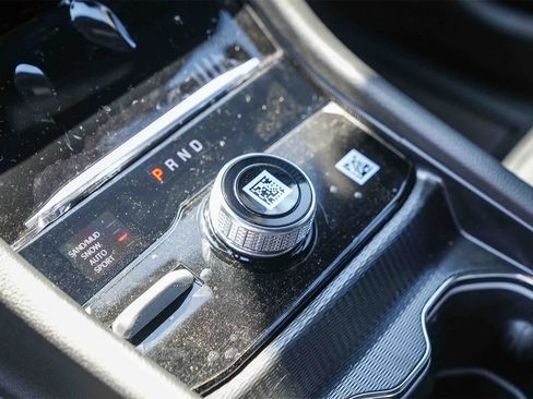 New 2025 Jeep Grand Cherokee L Limited w/ Luxury Tech Group II image 19