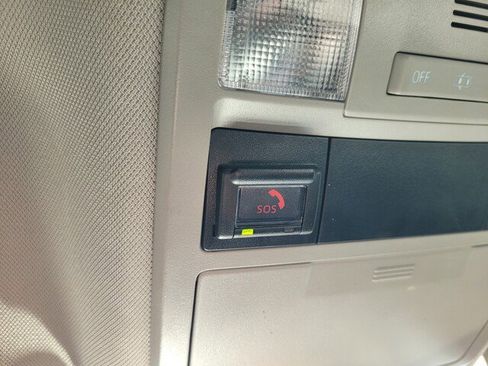 Certified 2021 Toyota Tacoma SR5 image 24