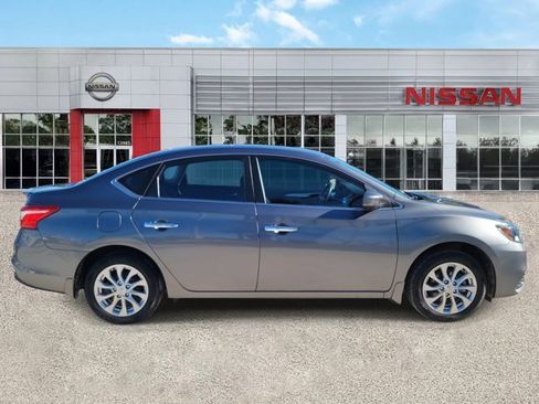 Used 2019 Nissan Sentra S w/ Appearance Package image 3