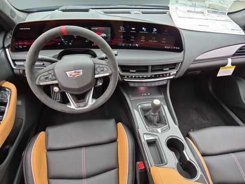 New 2026 Cadillac CT5 V Blackwing w/ Precision Package RWD image 20