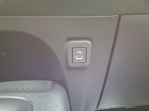 Used 2026 Toyota Corolla LE image 35