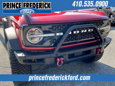 Used 2022 Ford Bronco Wildtrak image 28
