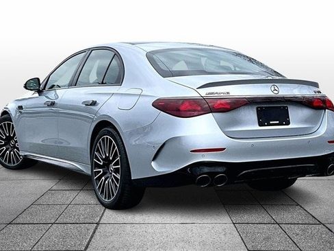 New 2026 Mercedes-Benz E 53 AMG e 4MATIC Sedan image 4