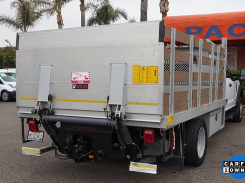 Used 2017 Ford F550 2WD Crew Cab Super Duty image 8