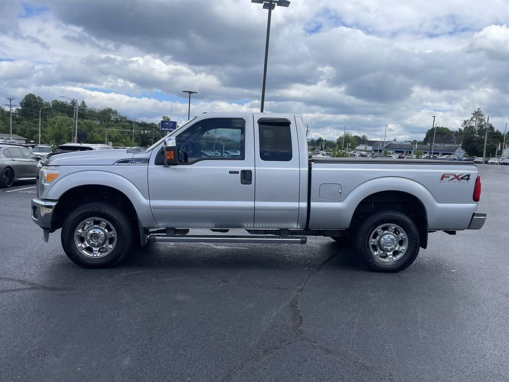 Used 2012 Ford F250 XLT w/ XLT Premium Pkg AWD/4WD image 3