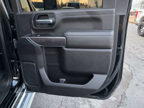 Used 2020 Chevrolet Silverado 3500 LTZ w/ LTZ Plus Package image 36