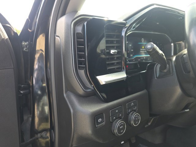 Used 2025 Chevrolet Silverado 2500 LT w/ Convenience Package AWD/4WD image 15
