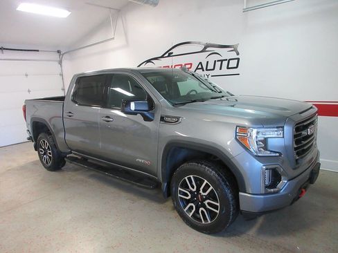 Used 2020 GMC Sierra 1500 AT4 w/ AT4 Premium Package image 6