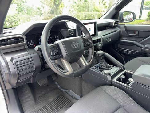 Used 2025 Toyota 4Runner SR5 image 13