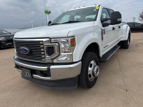 Used 2020 Ford F350 XL w/ STX Appearance Package image 3