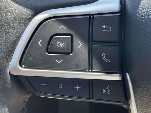 Used 2022 Toyota Highlander Platinum FWD image 31