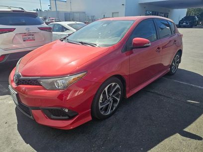 Used 2018 Toyota Corolla iM w/ All-Weather Mat Package