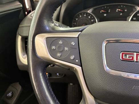 Certified 2020 GMC Terrain Denali w/ Denali Premium Package AWD/4WD image 23
