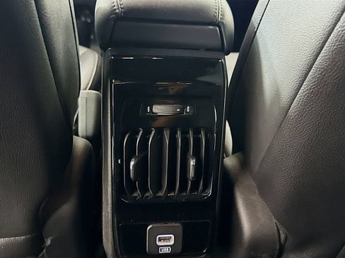 Used 2025 Jeep Compass Limited AWD/4WD image 29