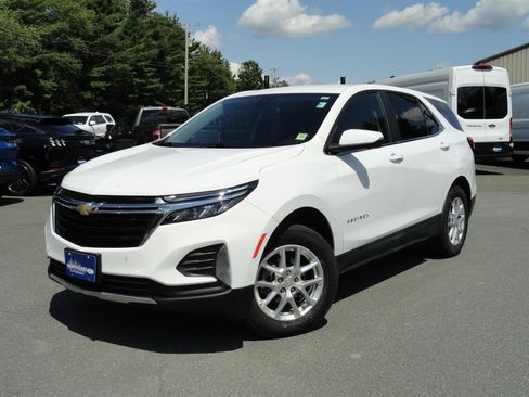 Used 2022 Chevrolet Equinox LT AWD/4WD image 1
