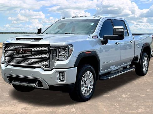 Used 2020 GMC Sierra 2500 Denali w/ Denali Ultimate Package AWD/4WD image 4