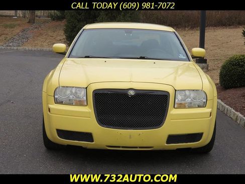Used 2006 Chrysler 300 Base 4dr Sedan image 5