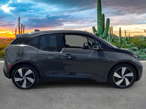 Used 2015 BMW i3 RWD image 2