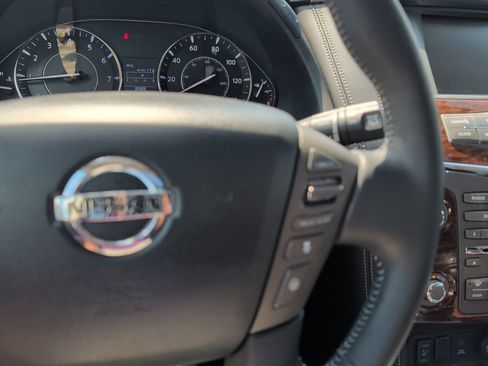 Used 2018 Nissan Armada SL w/ Premium Package AWD/4WD image 28