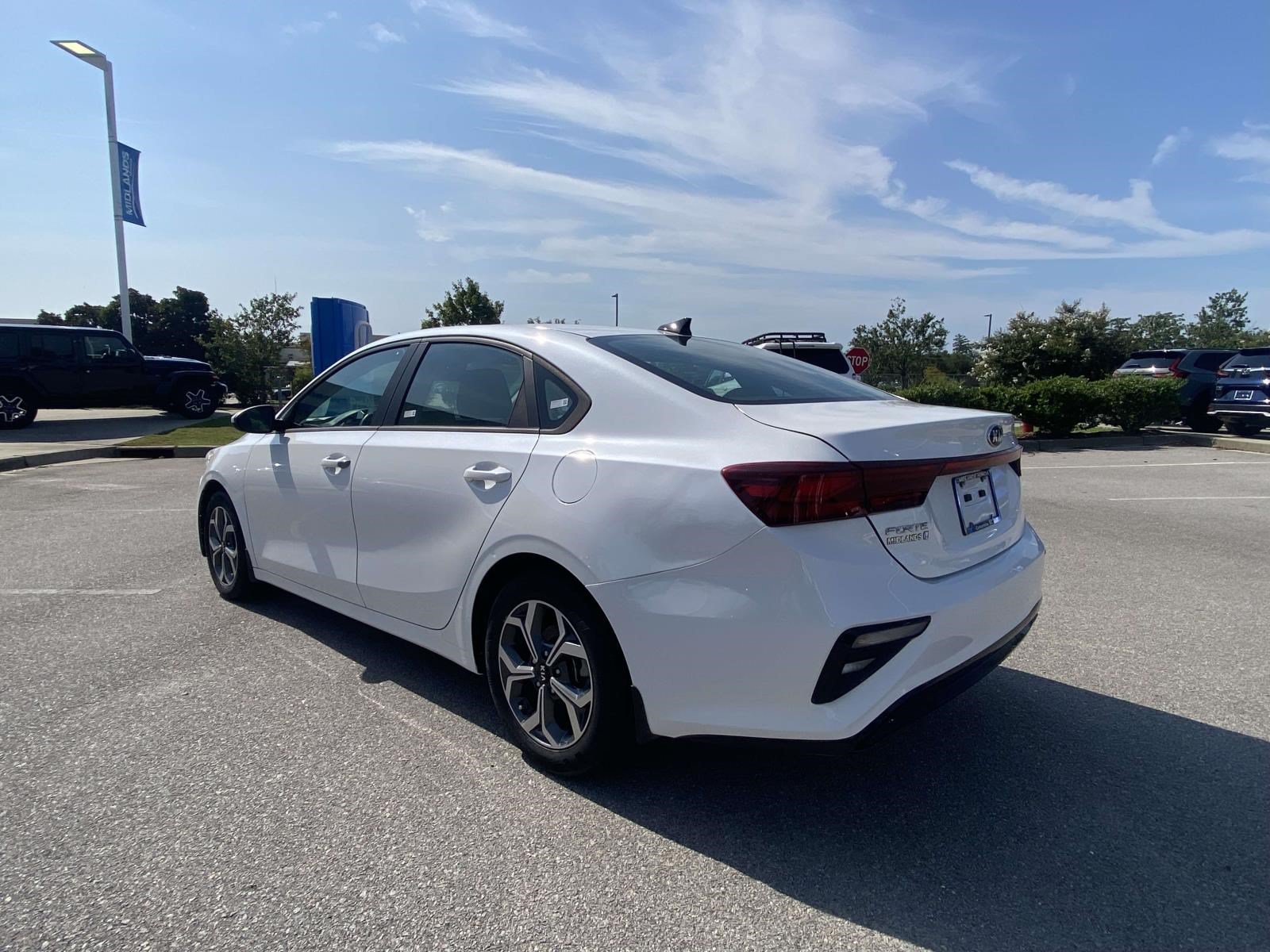 Used 2021 Kia Forte LXS FWD image 4