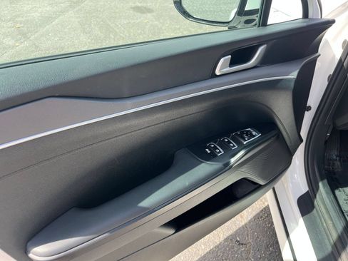 Used 2025 Kia K5 LXS FWD image 18