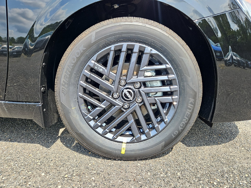 New 2027 Nissan Sentra SV w/ Floor Mat Package FWD image 10