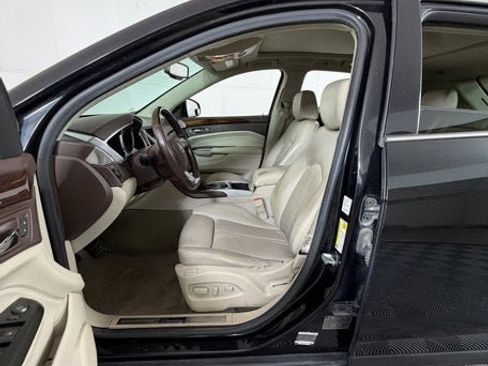 Used 2012 Cadillac SRX Luxury image 9