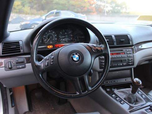 Used 2001 BMW 325Ci Convertible image 13