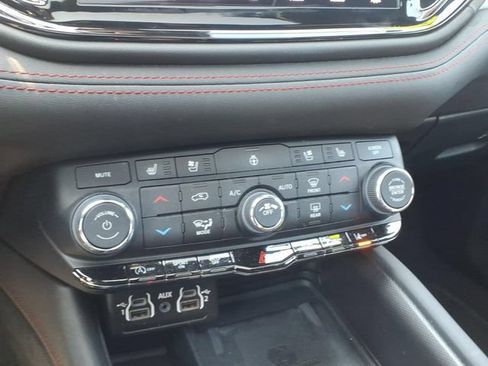 Certified 2023 Dodge Durango GT AWD/4WD image 18