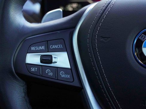 Certified 2025 BMW X5 xDrive50e w/ Premium Package image 23