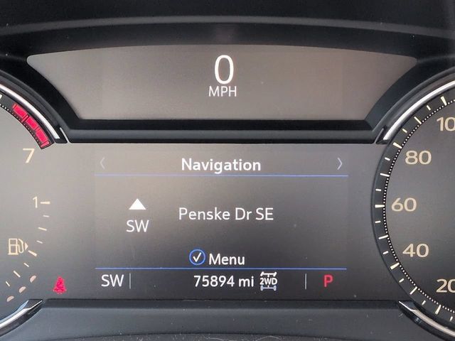 Used 2019 Cadillac XT4 Premium Luxury AWD/4WD image 36
