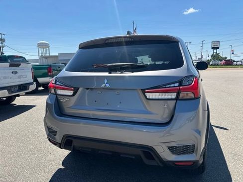 Used 2021 Mitsubishi Outlander Sport SE FWD image 20