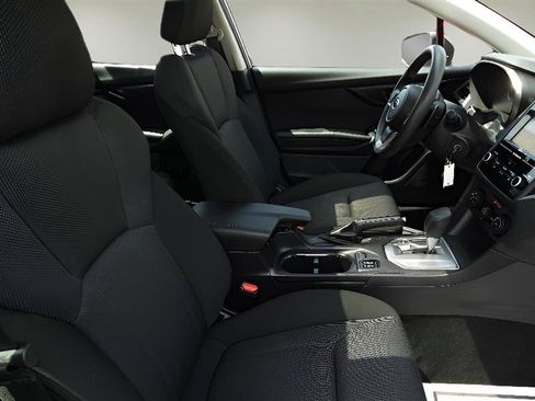 Used 2018 Subaru Impreza 2.0i Premium AWD/4WD image 29