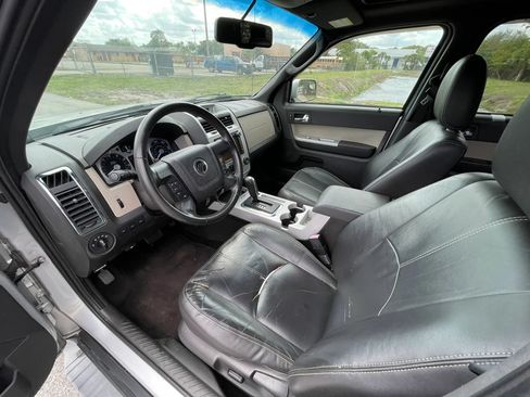 Used 2010 Mercury Mariner Premier AWD/4WD image 24