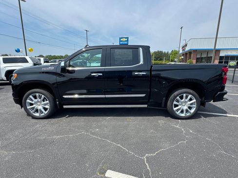 New 2026 Chevrolet Silverado 1500 High Country image 9