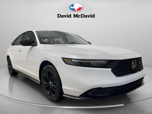 New 2025 Honda Accord SE image 8