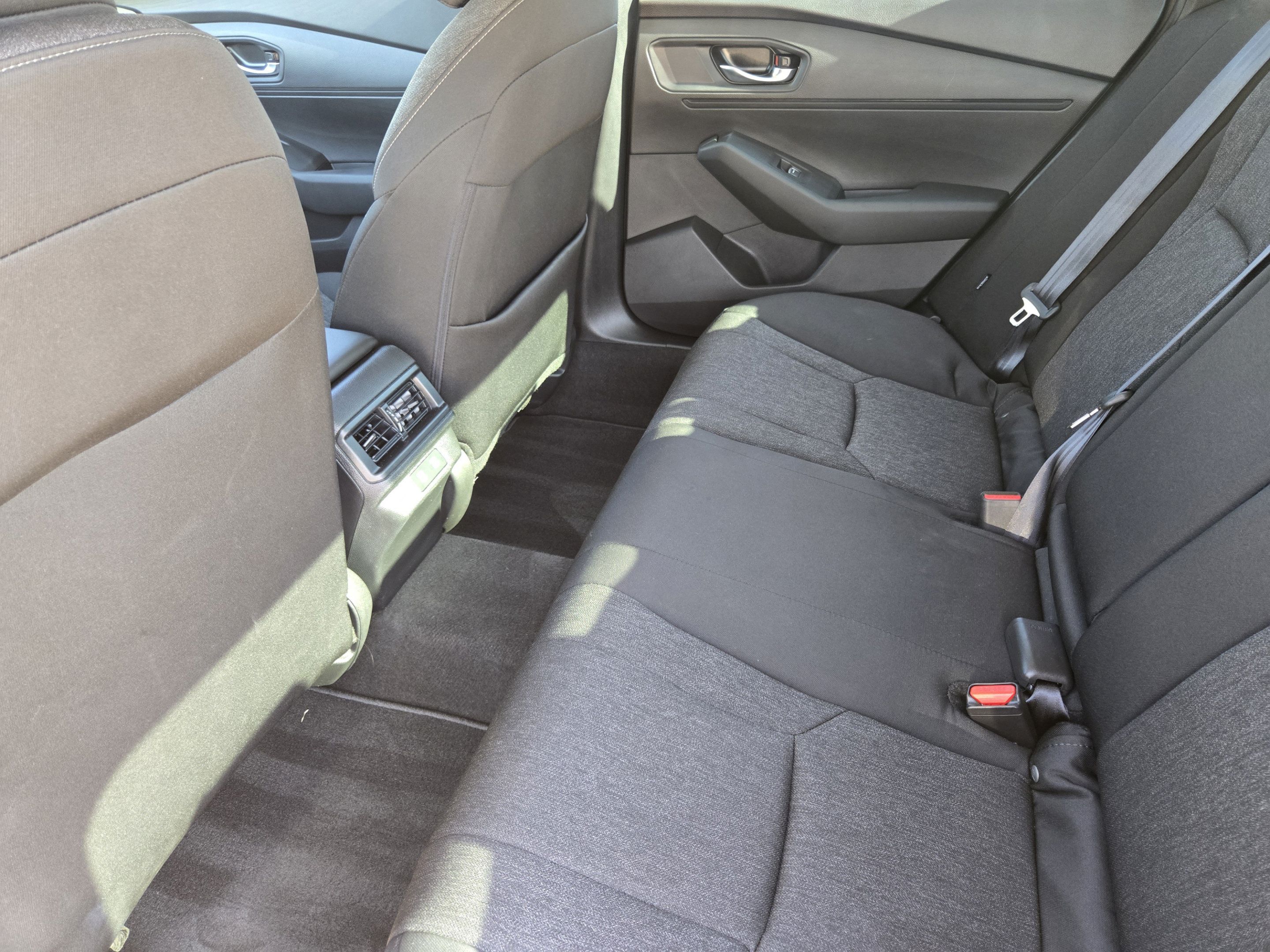 Certified 2025 Honda Accord LX image 27