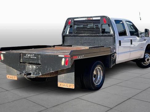 Used 2006 Ford F350 Lariat image 13